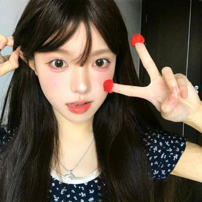 蜜丝炸弹